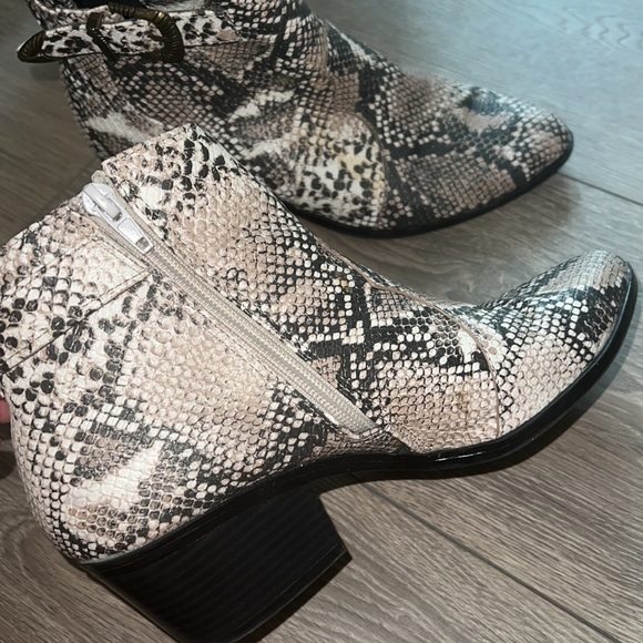 Snakeskin Booties - Picture 2 of 4